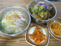 두툼한 갈치조림·진한 고기국수 먹고 갑서예