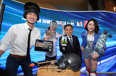 KT 무제한 데이터 등으로 ...VR공연 체험하고 AR영상통화까지
