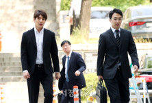 법률사무소대하변호사이철훈 | '집단 성폭행 의혹' 최종훈 출석
