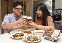 닭발·막창·순대···집으로 온 포차, 행복을 짠~