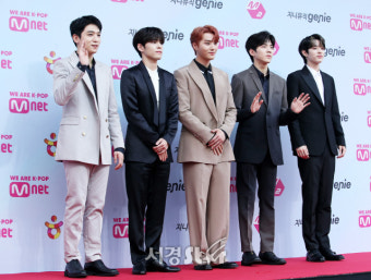 데이식스, 시선 사로잡는 아우라 (2019 MGMA)