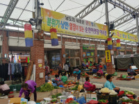 공연에 야시장까지...관광 명소로 떴죠"