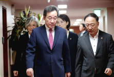 이총리 철도·지하철 파업 시민 발묶어···노사에 열린 대화·협상 요청