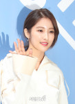 포미닛 지현, 다정한 인사 (2020 S/S 서울패션위크)
