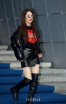 포미닛 지현, 성큼성큼 (2020 S/S 서울패션위크)
