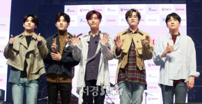 [종합] “‘믿듣데’의 성장” 데이식스 ”공감 가는 음악· 늙지 않는 음악으로“