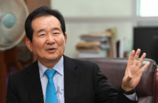 정세균 “與, 국론 분열 무한책임...경제정책 냉온탕이 가장 나빠