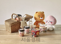 국민간식 ‘떡볶이’가 국민캐릭터 ‘라이언’을 만났다