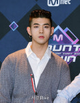 카드(KARD) 비엠, 훈훈한 외모 (엠카운트다운)