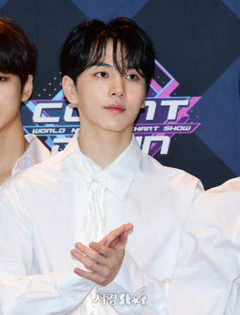 펜타곤 키노, 심쿵 비주얼 (엠카운트다운)