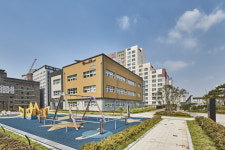 철로 위 공원···공동육아 나눔터···사람과 행복을 잇다[건축과도시]