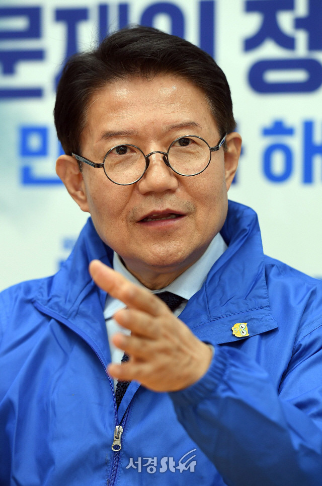 국힘, 김용태 비상대책위원장 사퇴 요구와 차기 지도체제 논란 속 의원총회 개최 예정