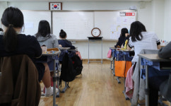 대구 고3 학생 코로나19 양성···학교 폐쇄