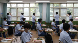 고3 절반 등교해보니 온라인수업이 낫다