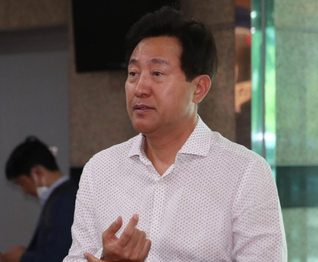 한반도 안보 논의에 오세훈 서울시장 자체 핵무장 가능 주장 현실성 제기
