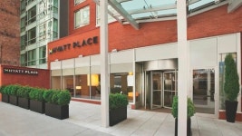 [시그널] 毒이 된 공격적 해외호텔 투자···아주그룹, 경영권 승계도 빨간불