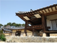 외국 관광객을 위한 한옥고택 찾아가기 앱 개발