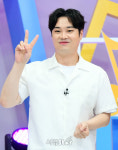 유재환, 브이!