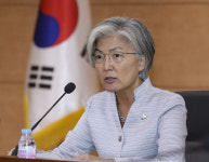 강경화, 코로나19 사태 후 첫 해외출장...10일 한독 외교장관 전략대회 참석