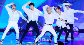 머스트비 ‘더쇼’ 무대