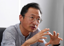 [단독]김명환 민주노총, 투쟁만으론 미래 없어...대화·변화할 용기 필요