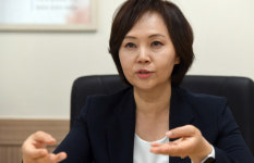 인플루엔자 백신 회수 조치에...이의경 식약처장 국민께 송구
