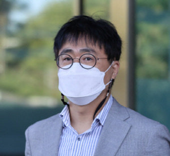 김경율 