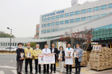 농진청-이천시, 첫 출하 햅쌀 코로나 의료진에 전달