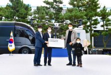 현대차 넥쏘, 2년 7개월 만에 1만대 판매 돌파···단일 국가 최초