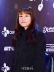 포즈 취하는 한가람 감독
