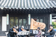봄바람 타고 실내악 선율 흐른다