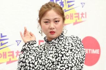 경찰, '유튜브 성희롱 의혹' 박나래 수사 착수