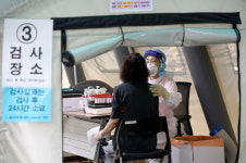 부산 64명 추가 확진···해운대구 대학서 신규 집단감염