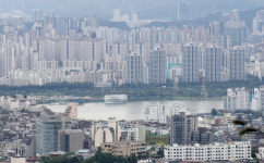 서울 청약 경쟁률 5년간 폭등···패닉바잉 불러