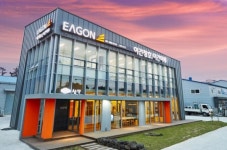 [특징주] 이건창호 1,000억대 매각 가능성에 이건홀딩스 18% ↑