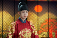 연모 용포 입은 박은빈, 은밀히 꺼낸 첫 반격 카드