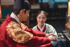[인터뷰] 옷소매 붉은 끝동 이세영, 백조는 발길질을 쉬지 않는다