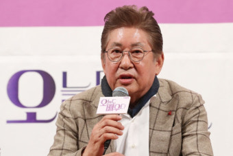 김용건, 늦둥이 아빠 됐다…39세 연하 연인과 낳은 아들 친자 확인