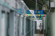 서울 지하철 1호선 독산역~금천구청역서 멈춰…18분간 운행 지연