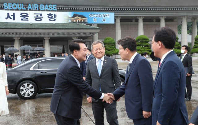 야당, 한덕수 권한대행 탄핵 의도 비판에 乙력법에 맞춰야 - 권성동 정족수 200명 주장