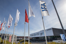 3년 만 오프라인 재개…삼성전자, IFA 옥외광고로 관람객 맞이 분주