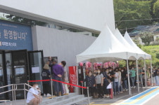 교동 생활권 중대형 아파트 ‘강릉 더리브 퍼스티지’ 견본주택 첫 주말에 약 1만명 몰려