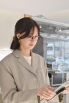안경 쓴 당신, 지구를 해친다?…렌즈에 숨겨진 진실은 [지구용]