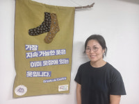 버려진 옷은 환경오염 주범…재사용이 대안