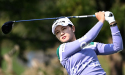 [서경클래식 포토]‘큐티풀’ 박현경의 깔끔한 드라이버 샷