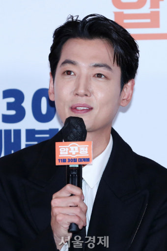 정경호, 극장 밝히는 훈훈함 [SE포토]
