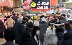 [포토뉴스] 물가안정을 위한 한우 100마리 할인 행사