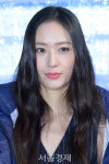 크리스탈, 클로즈업 부르는 미모 [SE★포토]