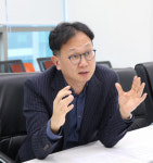 업계 최장 거래정지 디엑스앤브이엑스, 촤대주주 보호예수 연장으로 상반기 거래재개 가능할까 [Why 바이오]