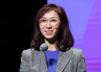 노소영, 최태원 SK 회장 동거인 상대로 위자료 청구 소송